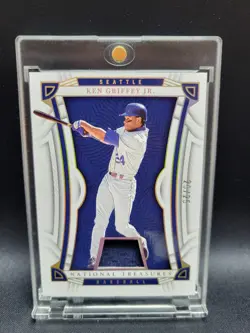 2023 NATIONAL TREASURES KEN GRIFFEY JR HOLO GOLD GAME WORN USED PATCH SSP 20/25 - Image 4
