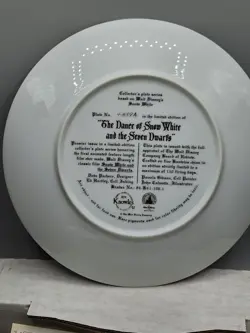 The Dance of Snow White and the Seven Dwarfs Limited Edition Collectors Plate - Image 2