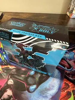 Pokemon Scarlet & Violet: Black Bolt Elite Trainer Box Booster Promo English - Image 3