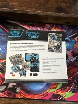 Pokemon Scarlet & Violet: Black Bolt Elite Trainer Box Booster Promo English - Image 4