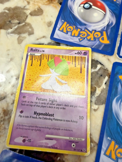 24 random trading card Pokemon lot- 1990s VINTAGE Lot 6 - Image 4