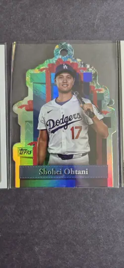 2025 Topps Holiday Shohei Ohtani Cards #H200 #H1 And Present Ornament PO-10 - Image 3