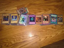 Vintage Yu-Gi-Oh! Tcg Card Lot Of 800+ Cards 1st/unlimited edition Mp-dmg!!! - Image 1