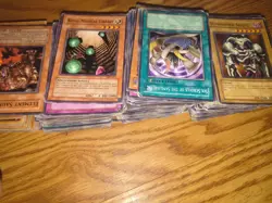 Vintage Yu-Gi-Oh! Tcg Card Lot Of 800+ Cards 1st/unlimited edition Mp-dmg!!! - Image 4