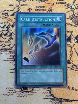 Yugioh Card Destruction SDY-042 Super Rare 1st Edition MP Starter Deck Yugi - Image 1