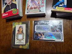 Huge Random Baseball card lot, over 500 Cards - Manny Ramirez Jersey Card - Image 1