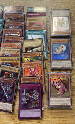 YU-GI-OH Lot of 100 Cards / I know nothing about these cards - Cleaning Closets - Image 2