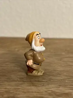 Sneezy Dwarf Disney Snow White & The Seven Dwarfs 2” Figure Pvc Toy - Image 2