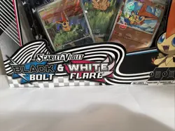 Pokemon TCG Black Bolt & White Flare Unova Victini Illustration Collection Box - Image 2