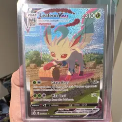 Pokemon Leafeon VMAX Alternate Art Secret Rare Holo 205/203 Evolving Skies - Image 1