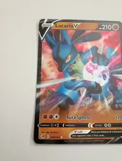 Pokemon TCG Lucario V Ultra Rare SWSH08: Fusion Strike 146/264 NM MINT Condition - Image 3