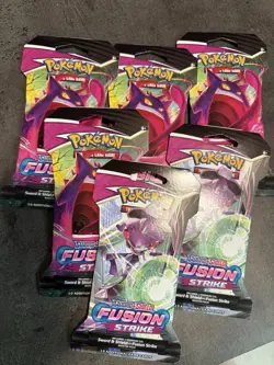 Pokemon Sword & Shield Fusion Strike Sleeved Booster Pack - LOT OF 6 - Image 1