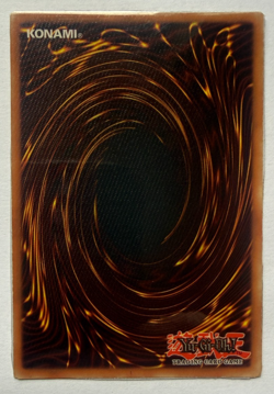 YuGiOh! BLUE EYES WHITE DRAGON SDK-001 ORIGINAL - ULTRA RARE HALO - Image 3