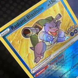 Pokemon Radiant Blastoise Holo Card 018/078 Pokemon Go - Image 4