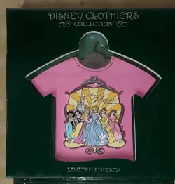 Disney 2007 Clothiers Collection Princesses LE 500 Jumbo Pin - Image 1