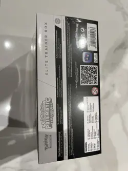 Pokemon TCG Prismatic Evolutions Elite Trainer Box ETB New Sealed - Image 4