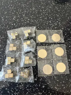 Metal Pokemon UPC Coins Damage Counters & Dice Brand New Charizard - Image 2