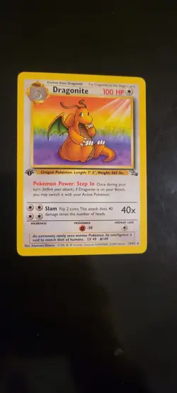 Dragonite 1st Edition Non-Holo Rare Fossil 19/62 NM - Image 1