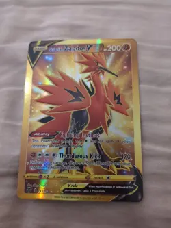 Pokemon Galarian Zapdos v TCG Card Brilliant Stars Gold Secret Rare, 182/172 - Image 1