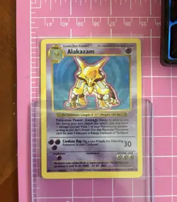 Pokemon TCG Alakazam Base Set Shadowless Holo Rare 1999 1/102 English. NM. - Image 3