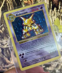 Pokemon TCG Alakazam Base Set Shadowless Holo Rare 1999 1/102 English. NM. - Image 5