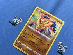 Pokemon TCG Zamazenta 102/186 SW&SH Vivid Voltage (M) Holo Full Art Rainbow Rare - Image 5