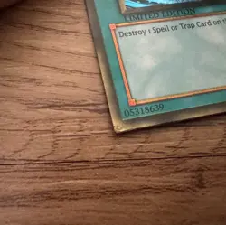 YUGIOH TCG MYSTICAL SPACE TYPHOON GLD3-EN040 GOLD LIMITED EDITION LP - Image 2