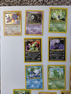 Vintage Pokemon Neo Discovery Lot 22 Cards Tyranitar Houndoom Umbreon Espeon - Image 3