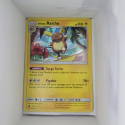 Alolan Raichu (SM Crimson Invasion) 31/111 HOLO Rare Deck Exclusives Pokemon NM - Image 1