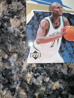 2003-04 Upper Deck Black Diamond - Triple Diamond Jersey Kevin Garnett #’d 30/50 - Image 4