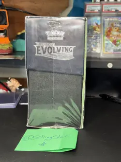 Pokemon TCG Sword & Shield Evolving Skies Elite Trainer Box ETB Sealed - Image 4