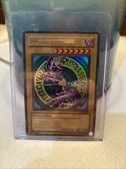 Dark Magician SDY-006 Near Mint Ultra Rare - Image 1