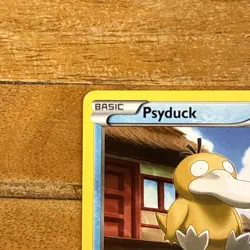 Pokemon TCG Psyduck Boundaries Crossed 33/149 LP - Image 2