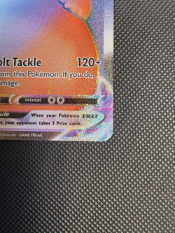 Pikachu VMax Rainbow 188/185 Vivid Voltage Pokemon Card - Image 4