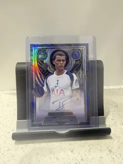 Brennan Johnson Topps Premier League Gold /99 Auto Tottenham - Image 1