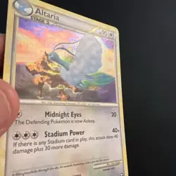 Pokemon HeartGold & SoulSilver Triumphant Altaria 2/102 Holo Rare MP Card - Image 2