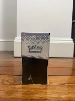 Pokemon Scarlet & Violet Prismatic Evolutions Elite Trainer Box Eevee 2024 - Image 4