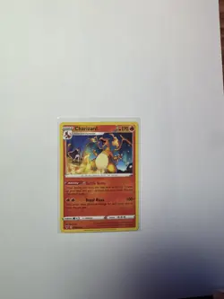 Charizard - 025/185 - Pokemon Swsh04: Vivid Voltage Non Holo LP - Image 1