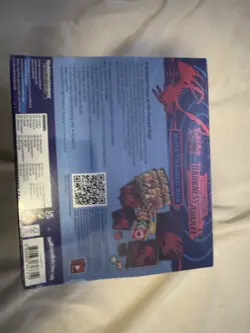 Read !Pokemon Sword & Shield Darkness Ablaze ETB Sealed With Small Tears* - Image 2
