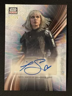 2025 Topps Chrome Star Wars Galaxy Ivanna Sakhno/Shin Hati Mojo Ref. Auto 36/50 - Image 1