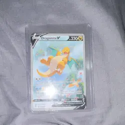 Pokemon Dragonite V Ultra Rare 192/203 Evolving Skies SWSH07 Card English - Image 1