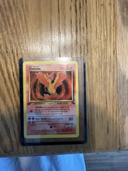 Moltres 27/62 Non-Holo 1st Edition Pokemon Card Near Mint - Image 1
