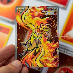 Moltres - hand-painted on Fire Holo Energy Pokemon card - Image 4