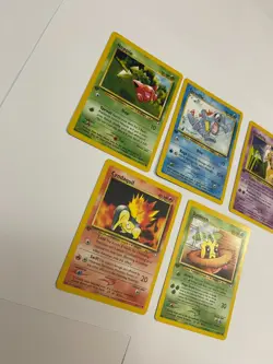 1st Edition Pokemon Neo Genesis Lot Hoppip Totodile Girafarig Cyndaquil Sunkern - Image 4
