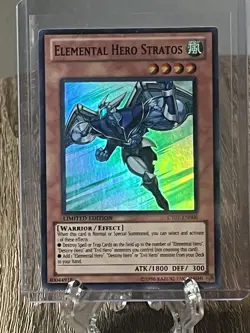 Elemental HERO Stratos – CT07-EN006 – Limited Edition – Secret Rare – Yu-Gi-Oh! - Image 1