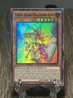 Toon Dark Magician Girl – DUPO-EN041 – Unlimited – Ultra Rare – Yu-Gi-Oh! - Image 2
