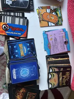 Pokemon/Harry Potter/Neopets/Mixed Trading Card Games lot - Image 4