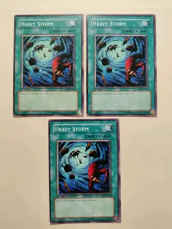 3x Heavy Storm SD1-EN016 Common 1st Edition LP - Image 1