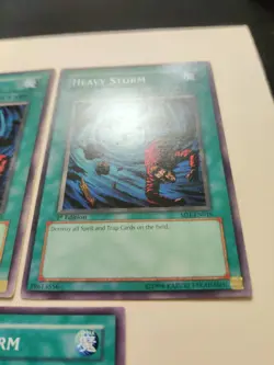 3x Heavy Storm SD1-EN016 Common 1st Edition LP - Image 3