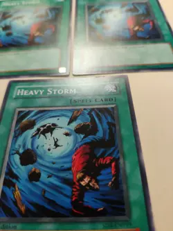 3x Heavy Storm SD4-EN019 Common 1st Edition LP - Image 5